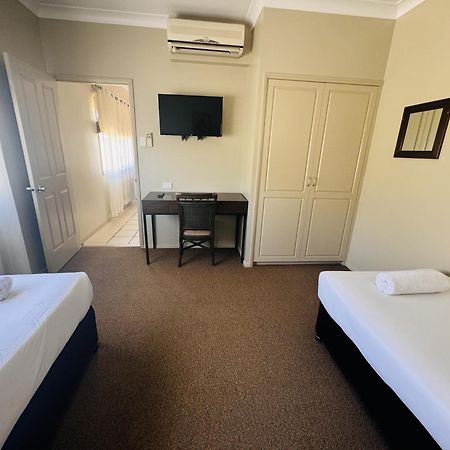 Best Western Bungil Creek Motel Roma Exterior photo