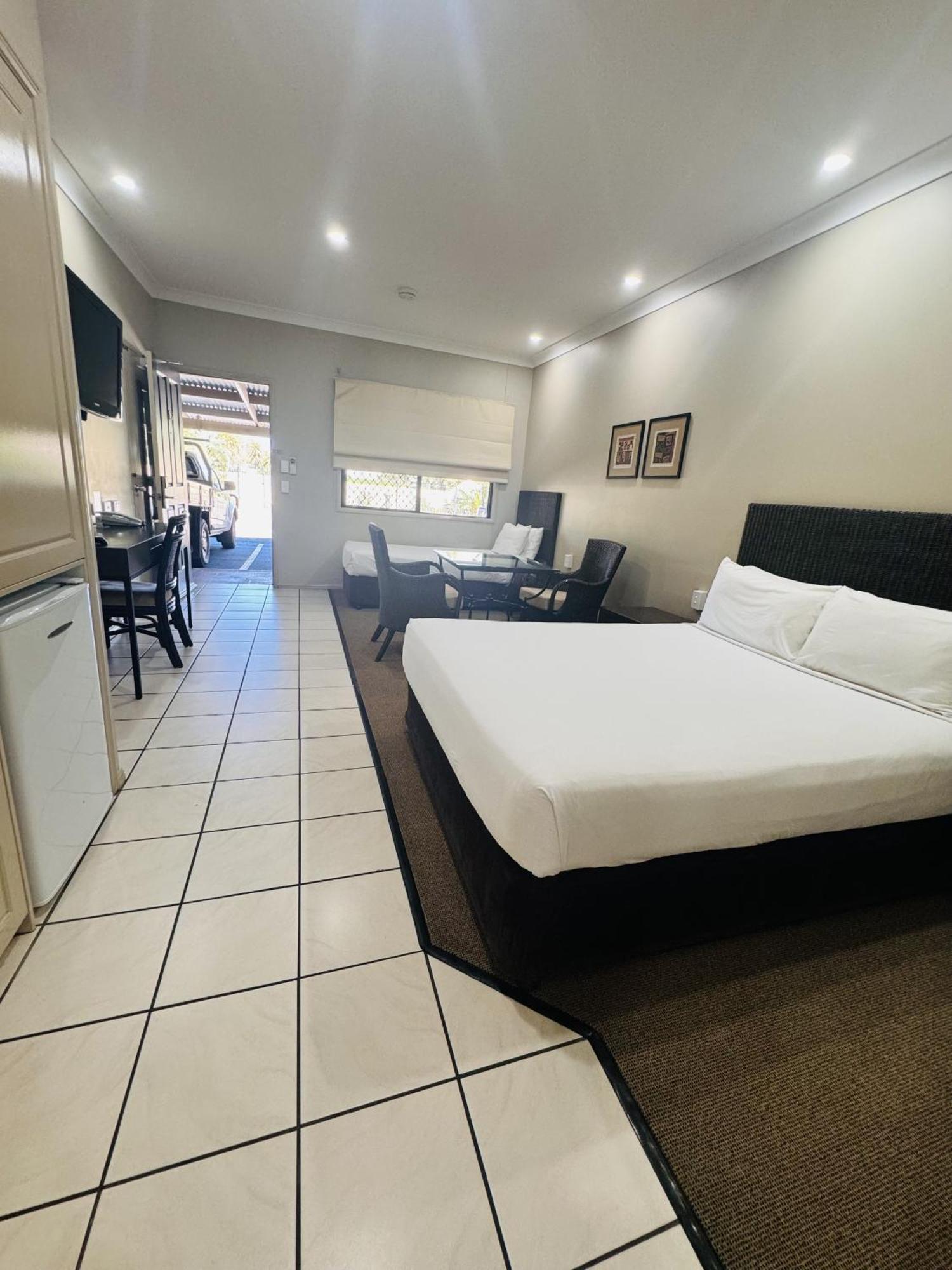 Best Western Bungil Creek Motel Roma Exterior photo