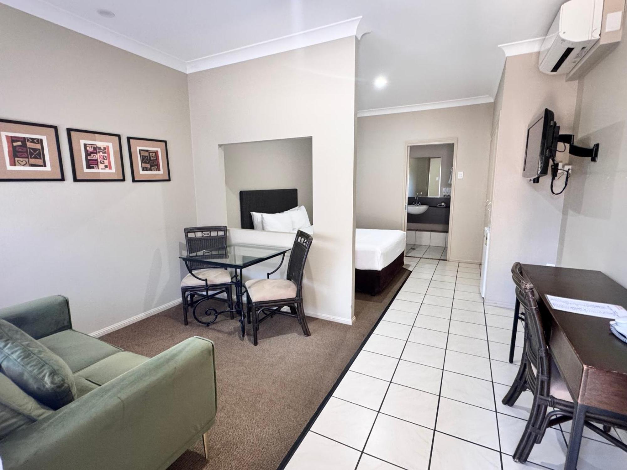 Best Western Bungil Creek Motel Roma Exterior photo